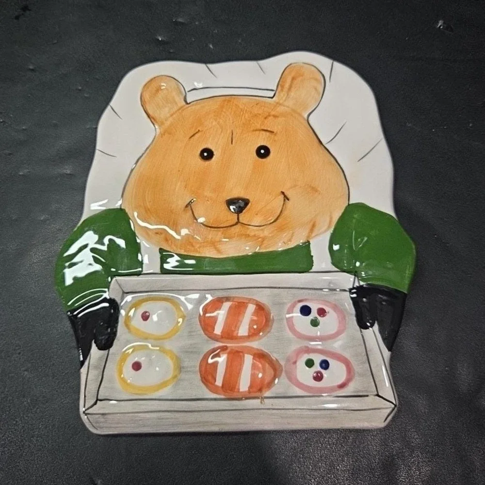 Bear Baking Design Hotplate,  Hand-Painted Ceramic‎ Kitchen Trivet, Accessory
